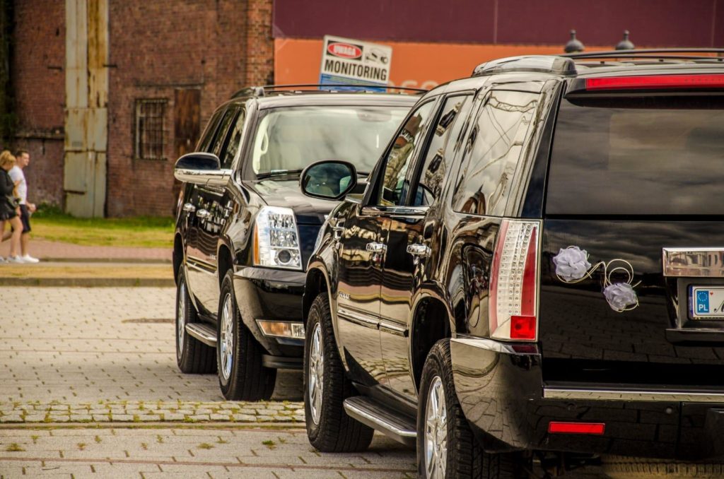 Samochód do ślubu Cadillac Escalade Trójmiasto Mestenza Rafał Grzebin